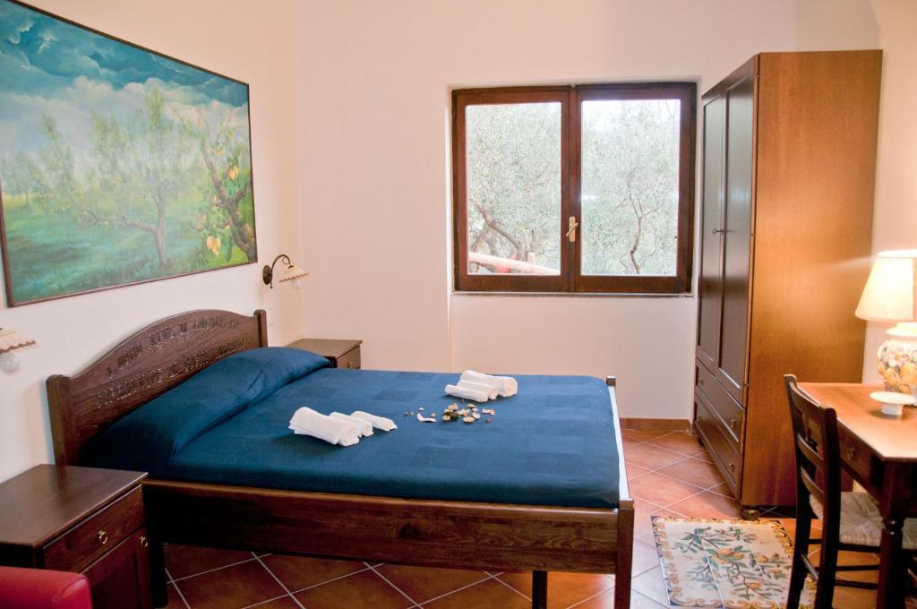 Gasthaus Casale Il Gheppio Laureana Cilento Zimmer foto
