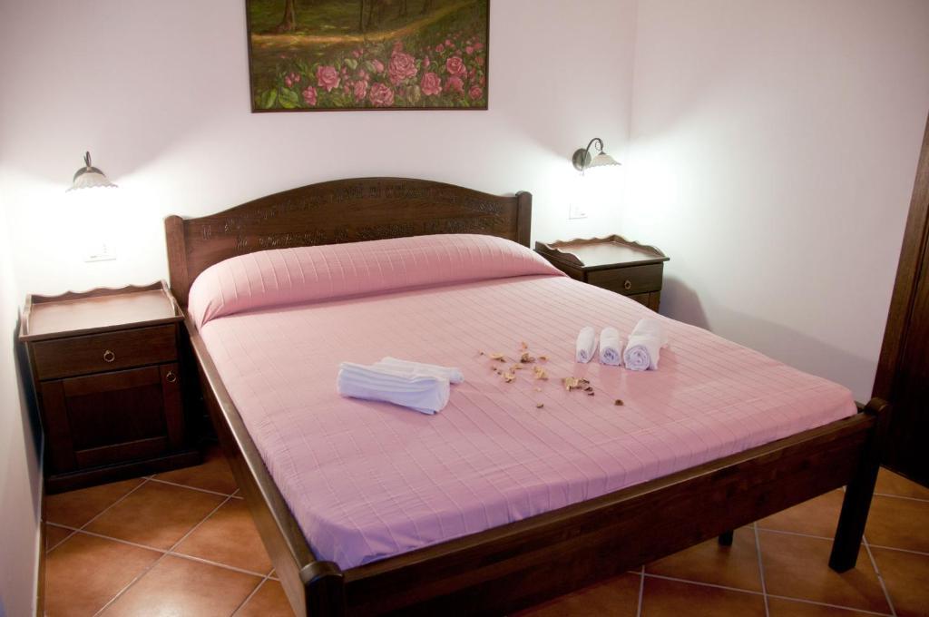 Gasthaus Casale Il Gheppio Laureana Cilento Zimmer foto