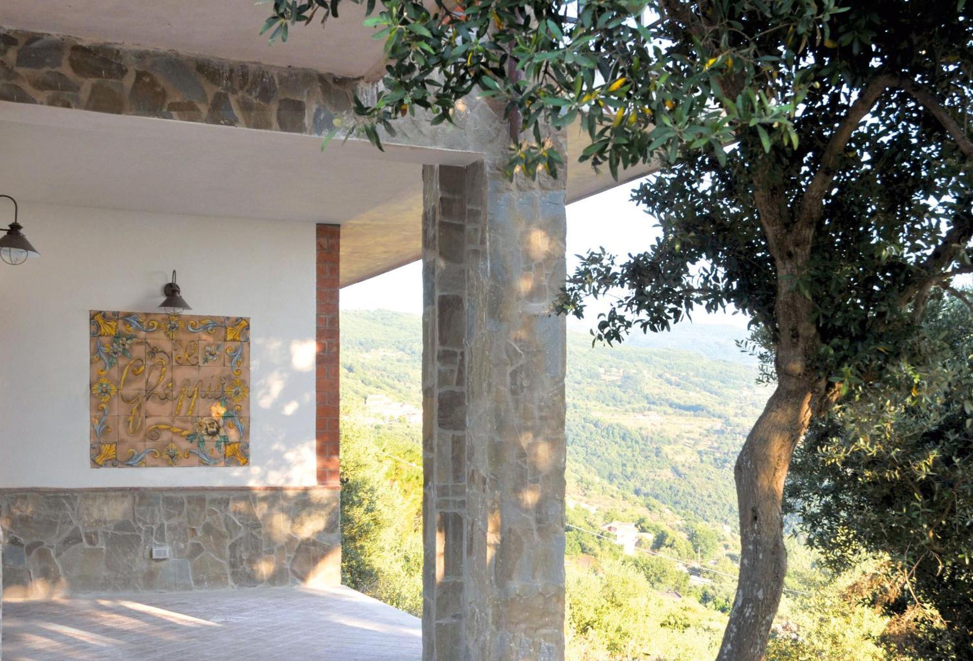 Gasthaus Casale Il Gheppio Laureana Cilento Exterior foto